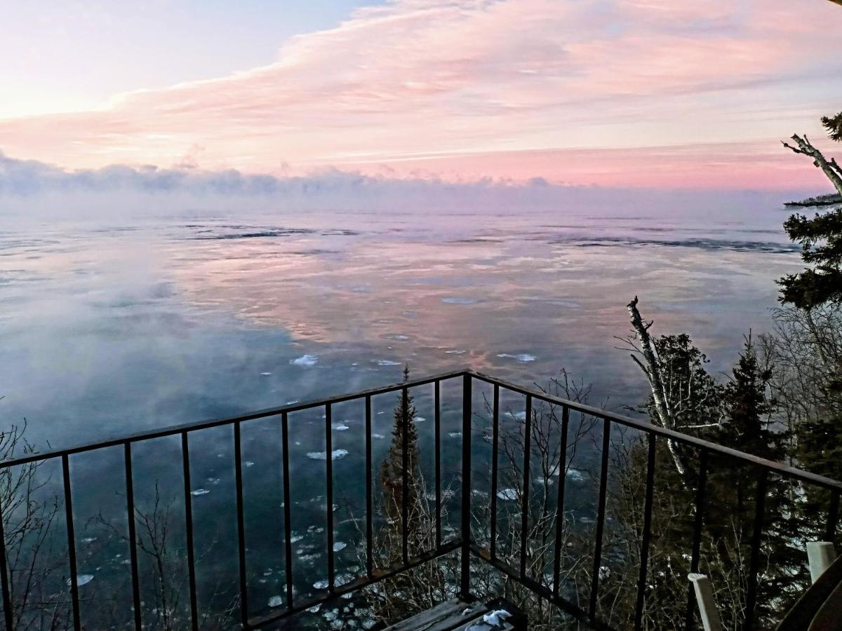 Cliff Dweller On Lake Superior Tofte Εξωτερικό φωτογραφία