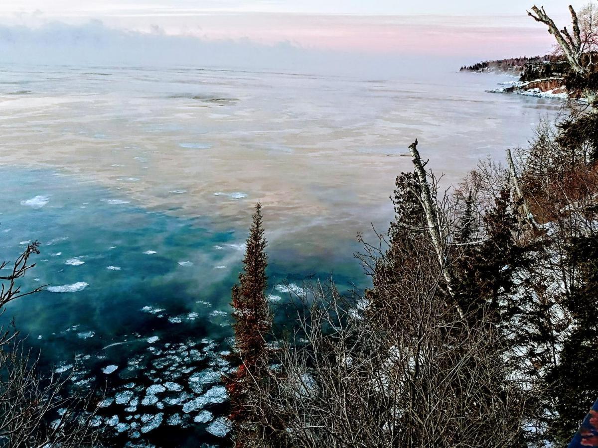 Cliff Dweller On Lake Superior Tofte Εξωτερικό φωτογραφία