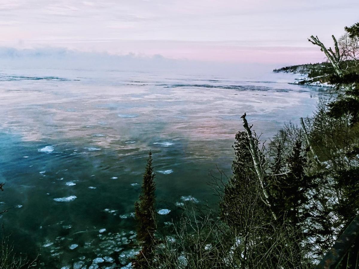 Cliff Dweller On Lake Superior Tofte Εξωτερικό φωτογραφία
